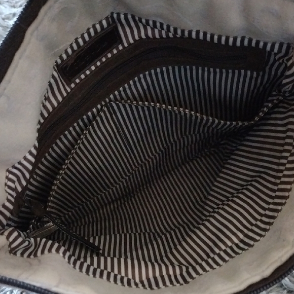 Elegant Cream Shoulder Bag - Picture 6 of 9